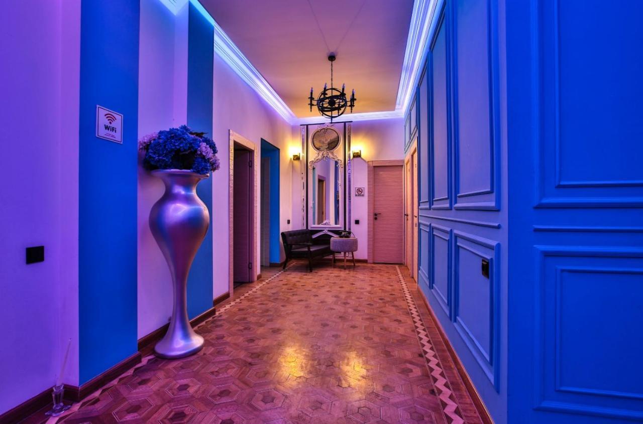 La Casa Hotel Erevan Esterno foto
